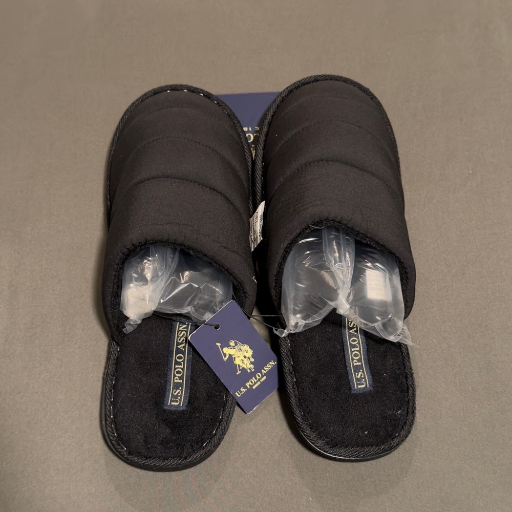 U.S. Polo Assn. Black Quilted Slide Sandals - Picture 1 of 7